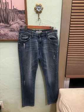 DL1961 Distressed Riley Boyfriend Jean, Size 26